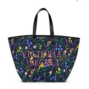 Victoria's Secret Tote Maxi Floral Large Tote Bag with Zipper